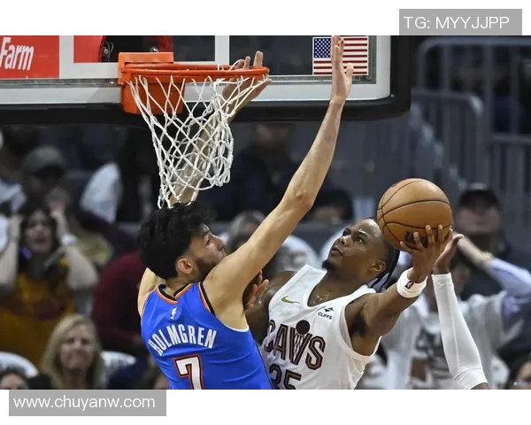 霍姆格伦复出首战表现惊艳7次盖帽助雷霆重建成功展现新希望